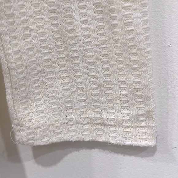 Sanctuary Waffle Knit Crewneck Long Sleeve Top in Ivory size M - Picture 5 of 11